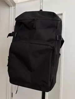 無印良品　肩の負担を軽くする　撥水上から開くリュックサック