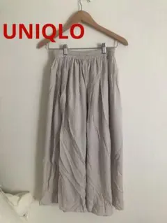 UNIQLO フレアスカート