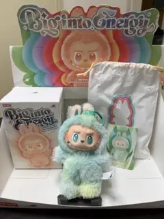 Big into Energy ぬいぐるみ LABUBU SERENITY