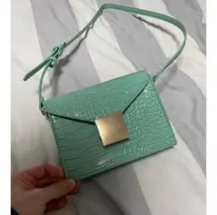 ラグアジェム　ショルダーバック