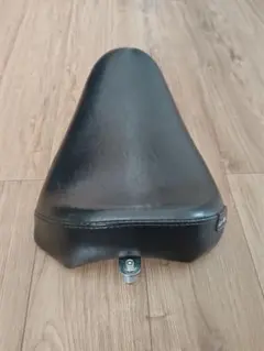 xlh883 99-03 シート ハーレーダビッドソン XLH883 シート | バイクパーツ通販 Webike