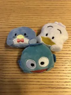 はぴだんぶい　つかまりぬいぐるみバッジ