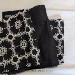 ⚮̈﻿ネイビー×ホワイトanemone　小さいはぎれ２枚　リネン　ハンドメイドのサムネイル