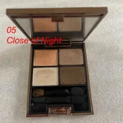 ルナソル　スターシャワーアイズ　アイシャドウ　05Close of Nightのサムネイル