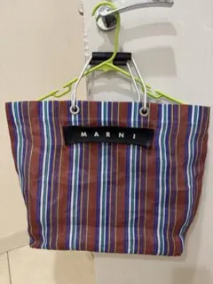 Item thumbnail for item 432ee02b-7ba8-4530-a10f-c0886c948fd6