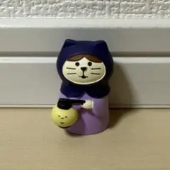 デコレ コンコンブル ねこずきん お忍びのサムネイル