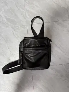 Calvin Klein クロスボディ ショルダーバッグ ブラックのサムネイル