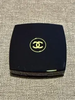 CHANEL レ　キャトル　オンブル　ビザンス318