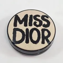 △DIOR クッションファンデーション 本体&限定ケースセット