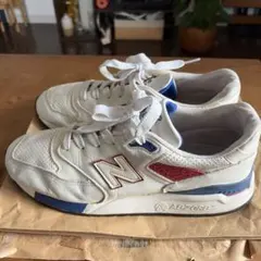 New Balance ABZORB ホワイトスニーカー