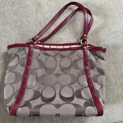 コーチ　シグネチャートート　赤