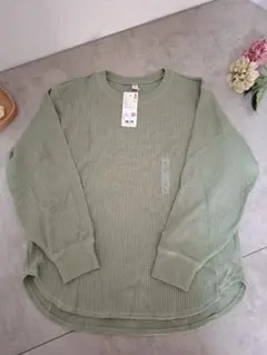 ユニクロ　 ワッフルクルーネックT ロンT グリーン　Lサイズ　新品