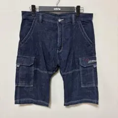 Item thumbnail for item 87563917-e143-4001-8885-02452a0b7737