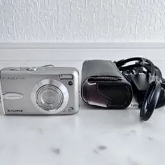 値下げ FUJIFILM 富士フイルム FinePix F30 デジタルカメラ