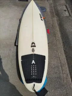 COLE サーフボード 5’2 カーボン仕様 リーシュコード付き 中古 2025年最新】cole サーフボードの人気アイテム - メルカリ