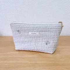 ヌビポーチ　ハンドメイド　花柄刺繍