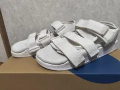 adidas アディダス 厚底 スポーツサンダル 白のサムネイル