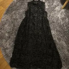 ZARA ブラックワンピース