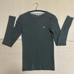 トミージーンズ　トップス