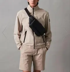 Calvin Klein ミニマルフォーカスウエストバッグ ボディーバッグ