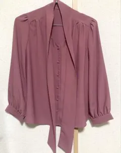 【美品】トッコクローゼット　ボウタイりぼん長袖ブラウスM ピンク