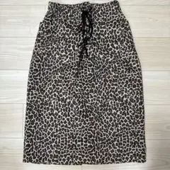 ヒョウ柄タイトスカート Sサイズ
