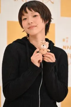 ライブ必需品】あいみょんライブグッズ ぬいぐるみ - メルカリ