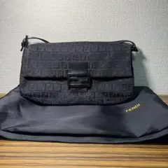 FENDI マンマバゲット ズッカ柄 ワンショルダーバッグ 黒