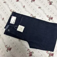 UNIQLO ストレートジーンズ ネイビー 26