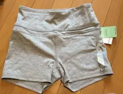 未使用　FOREVER 21 トレーニング／ヨガショートパンツ　サイズSのサムネイル
