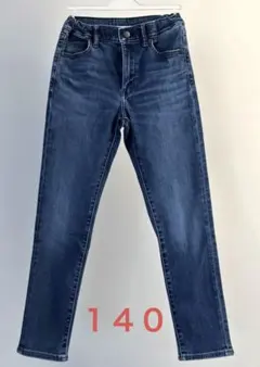ユニクロストレッチパンツ　140