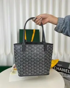 Item thumbnail for item c41430f8-9f8d-46c5-b758-851118e570dc