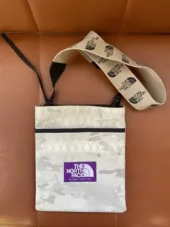 THE NORTH FACE ダイヤモンドキルティング サコッシュ