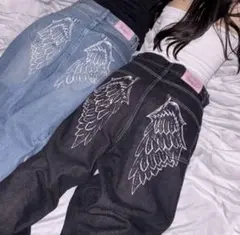 9090Feather logo Studs Buggy Denim Pants