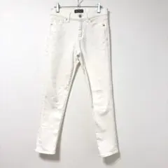 Item thumbnail for item d56592cb-bab5-4845-8fe0-524458a26967