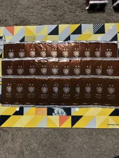 新品！WCCF 2005-2006 スターターパック 新品！WCCF 2005-2006 スターターパックの通販 by 子沢山ママ マルシェ