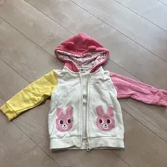 フード付きパーカー