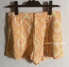 LAGUNAMOON ラグナムーン ショートパンツ 黄色 オレンジ ペイズリーのサムネイル