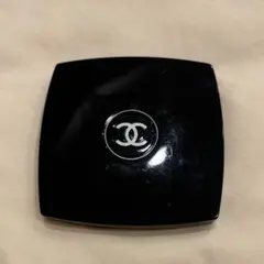 シャネル　コンパクトミラー