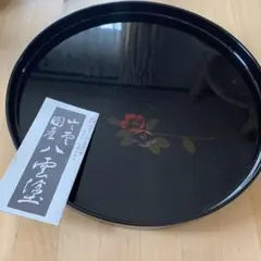 花模様の黒色トレー　八雲塗り