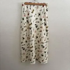 ボタニカルフレアスカート ホワイトUNITED ARROWS 36 ボタニカルのサムネイル