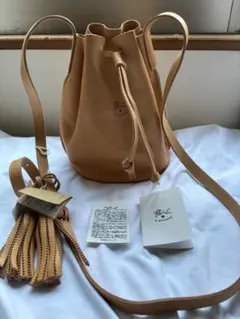 IL BISONTE 巾着 ショルダーバッグ ヌメ（保管袋、購入証明付） - メルカリ