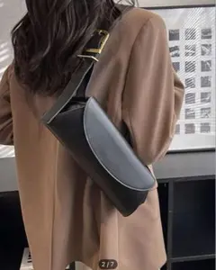 【SHEIN】ショルダーバッグ　バケットバッグ　黒