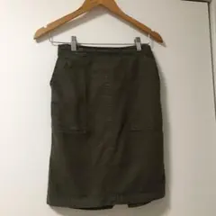 fint カーキタイトスカート