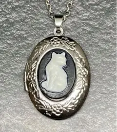 ■送無■猫様カメオロケットペンダント■キーホルダー変更無料■