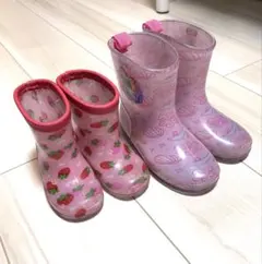いちご柄とプリンセス柄の長靴セット
