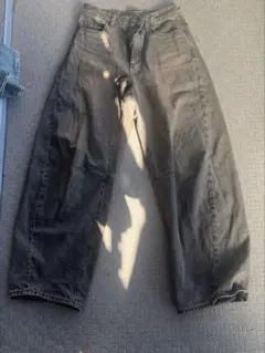 ブラウン　ワイドレッグデニム　GU