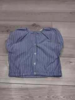 青と白のストライプ 半袖シャツ