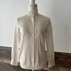 11♦︎美品ジェイプレス　フリル　タックブラウス　シャツ　ベージュ　サイズ9のサムネイル