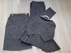 aquagarage チャコールグレー ペプラムセットアップ　スカート＆パンツ